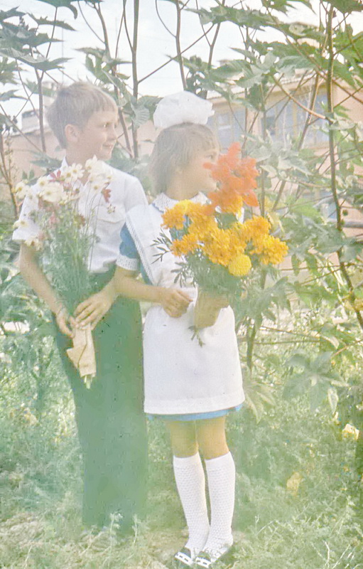  Ханабад, 1980 наши дети и цветы 